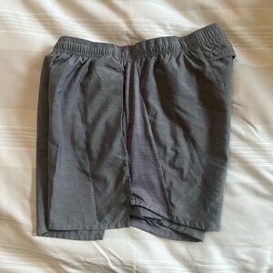 Men’s NIKE Small running shorts 12”